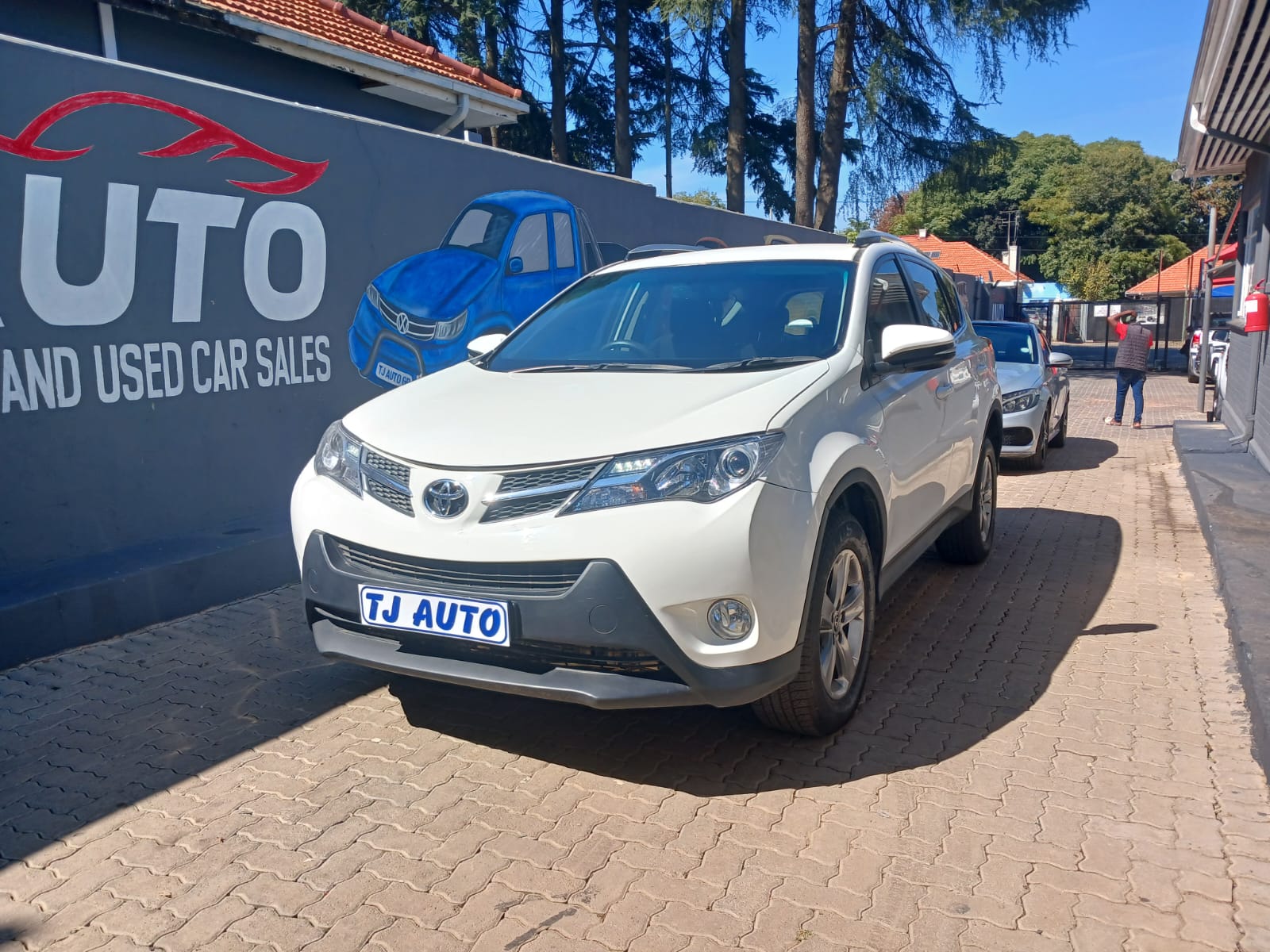 Read more about the article Toyota RAV4 2.0 GX Auto