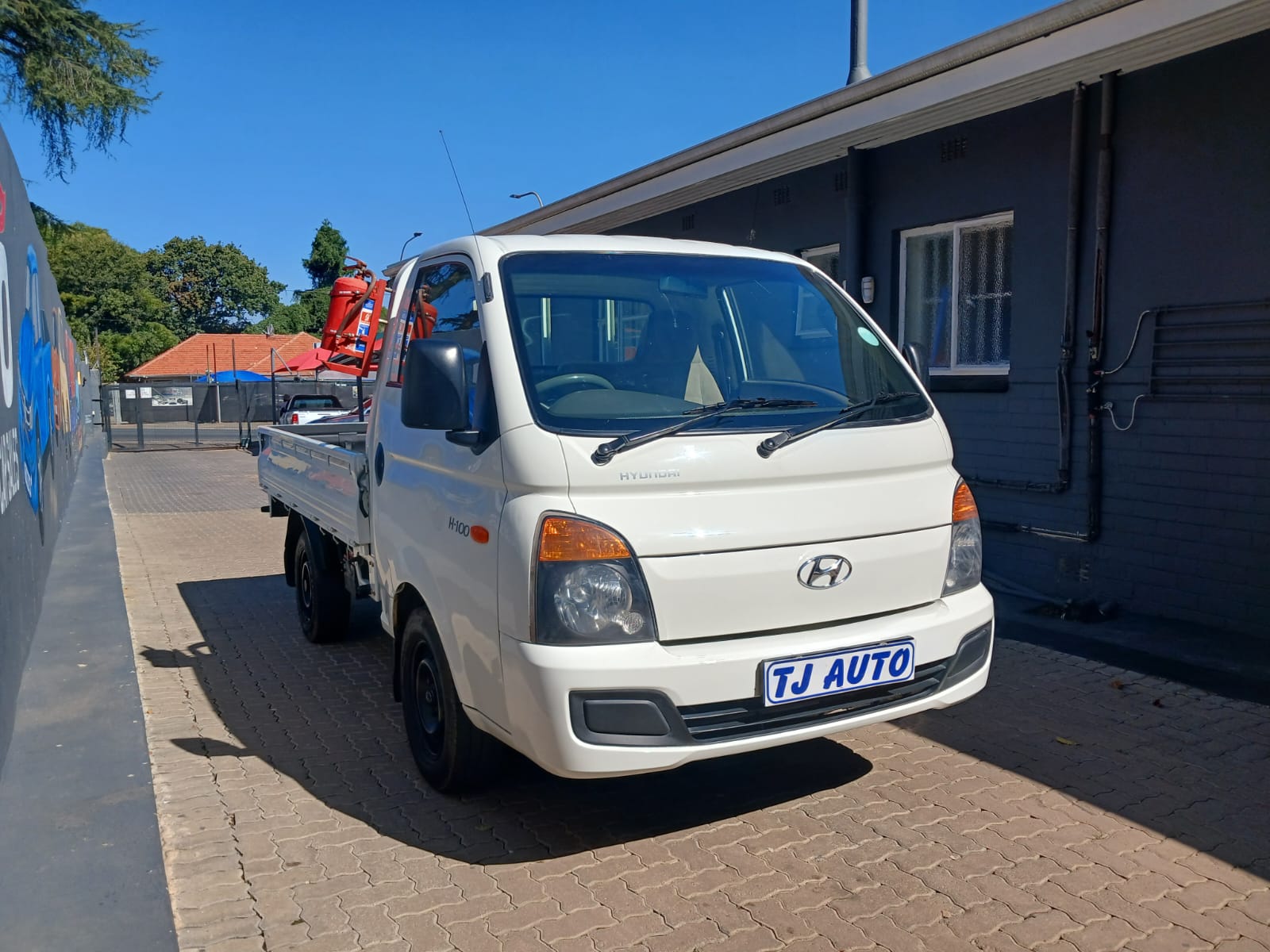Read more about the article Hyundai H100 Bakkie 2.6D