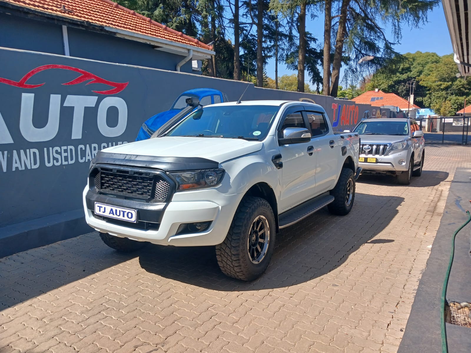 Read more about the article Ford Ranger 3.2 TDCi XLT 4×4 Auto Double-Cab