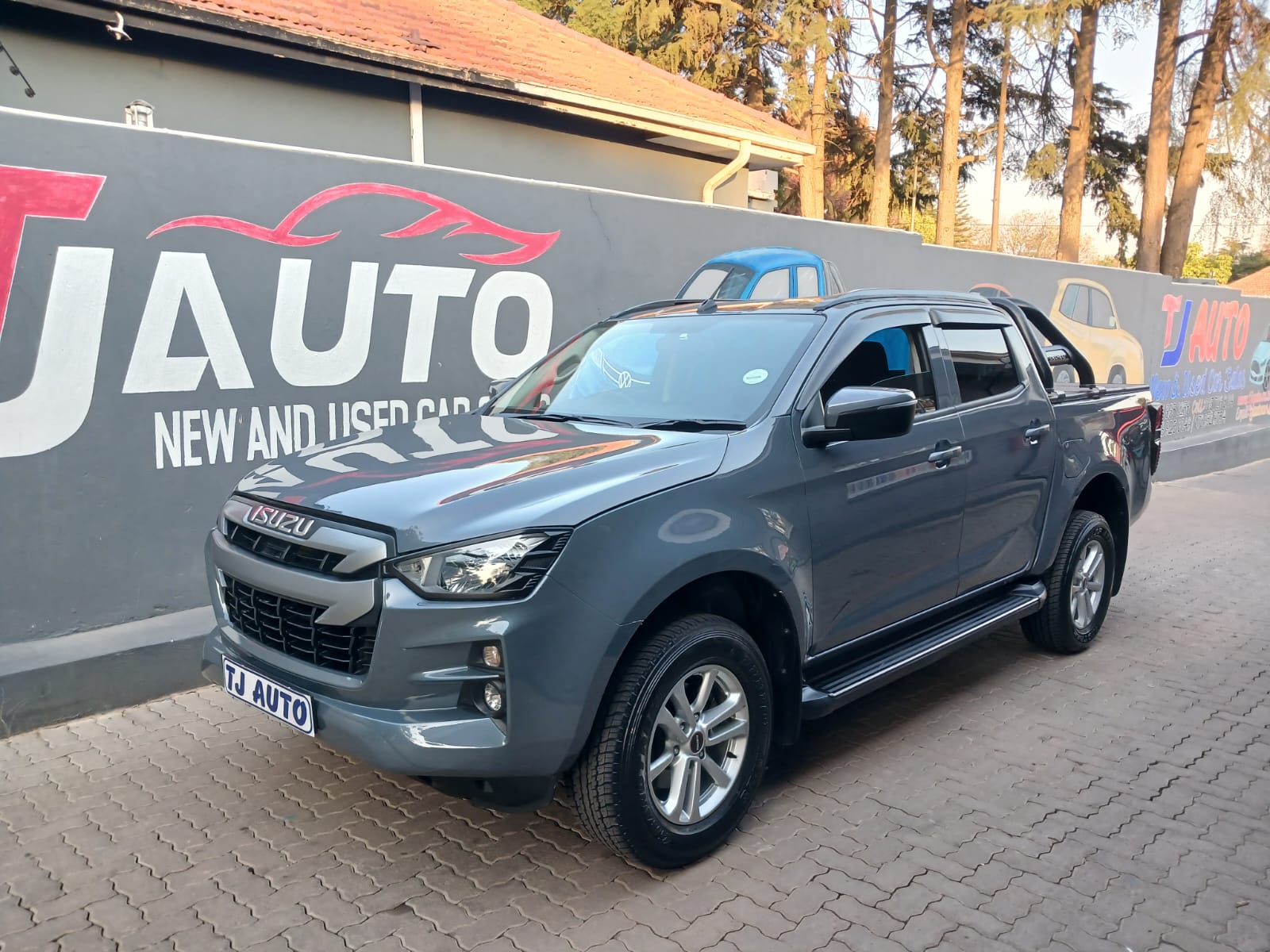 Read more about the article 2023 Isuzu D-Max 1.9TD Double Cab L (Auto)