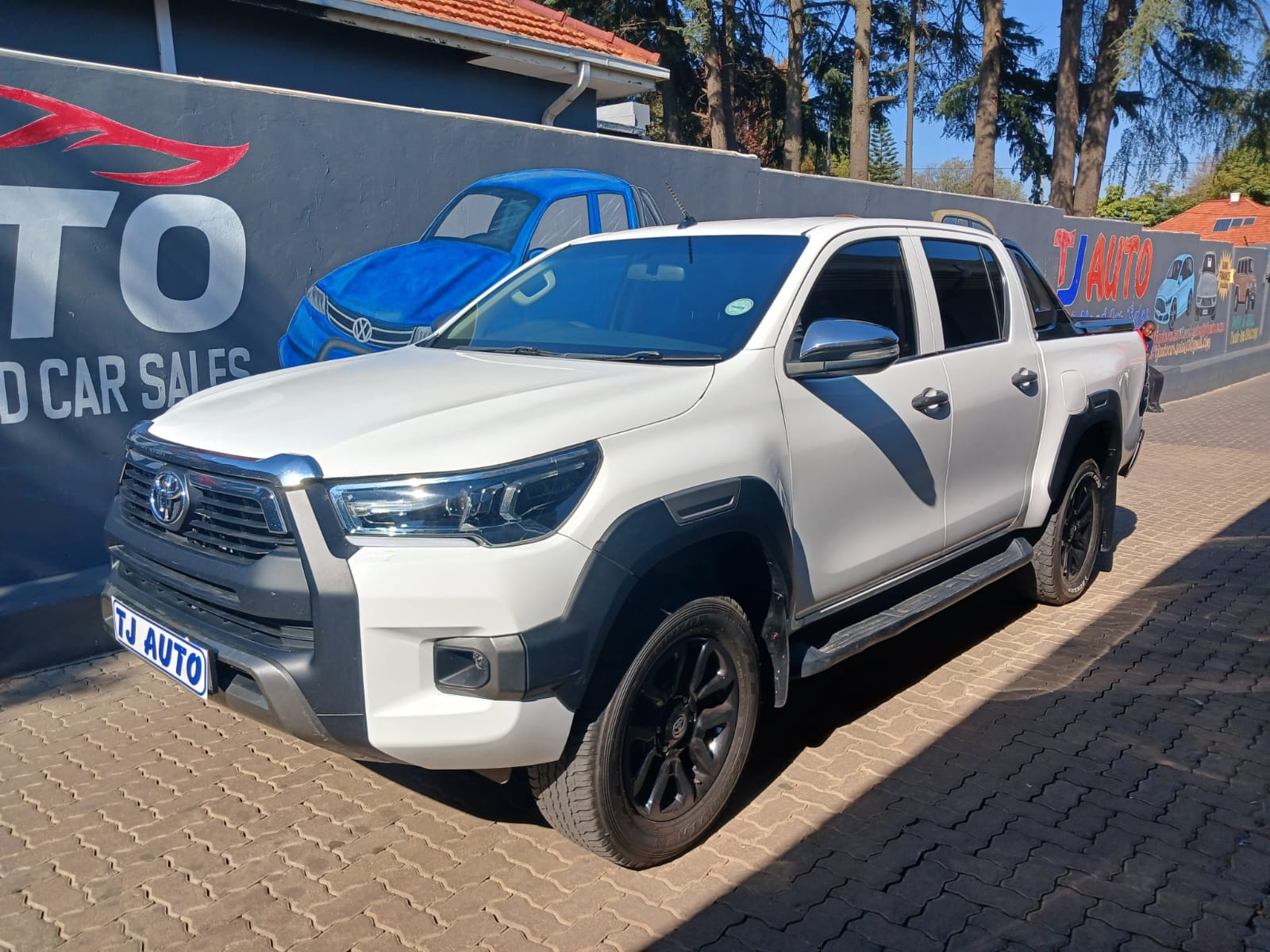 Read more about the article 2017 Toyota hilux 2.4 GD-6 double cab 4×4
