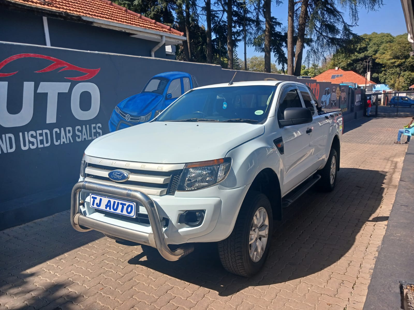 Read more about the article 2013 Ford Ranger 3.2 TDCi XLS 4×4 SuperCab
