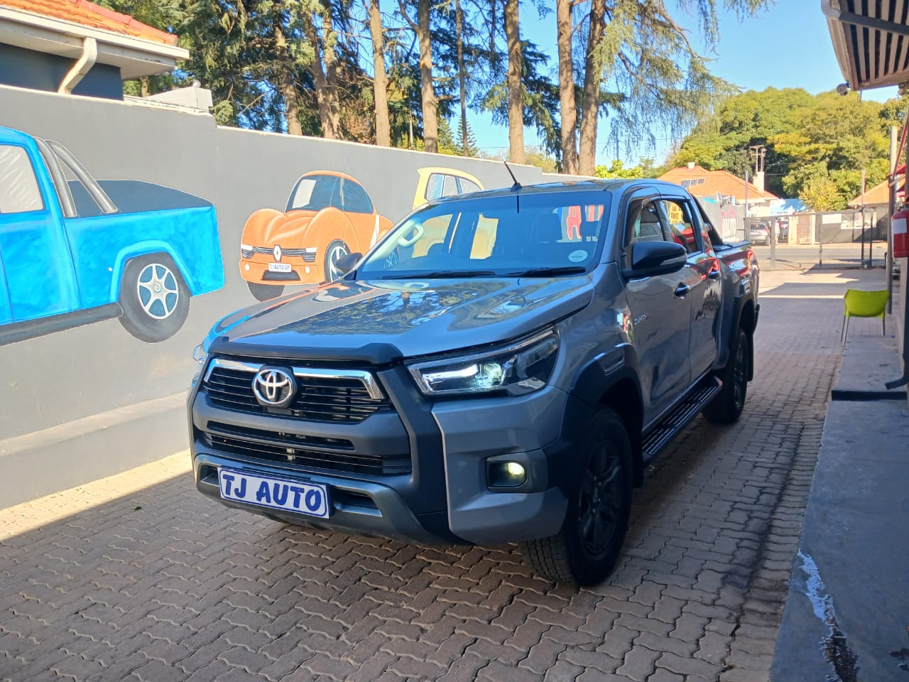 Read more about the article 2022 Toyota Hilux 2.4 GD-6 Raider 4×4 Auto Double-Cab