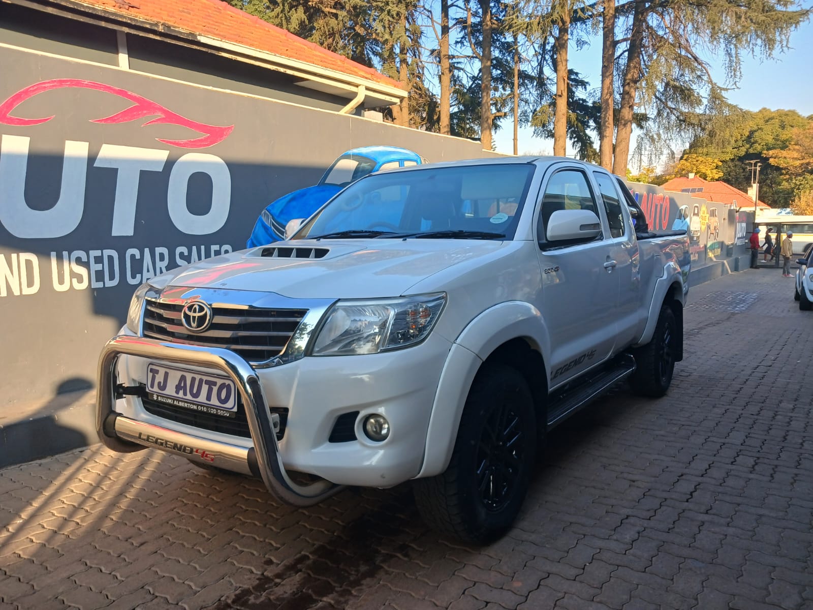 Read more about the article 2014 Toyota Hilux 3.0D-4D Xtra Cab 4×4 Raider