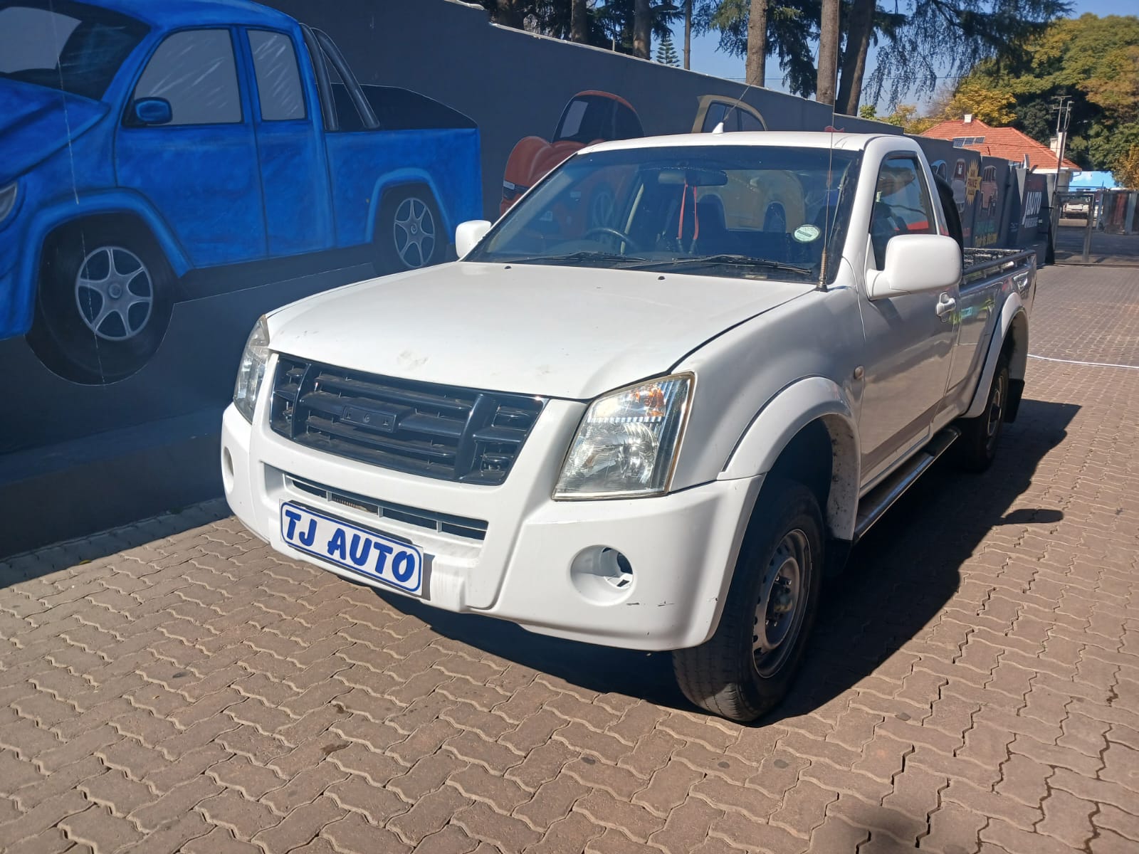Read more about the article Isuzu KB 250D-Teq 4×4 Fleetside