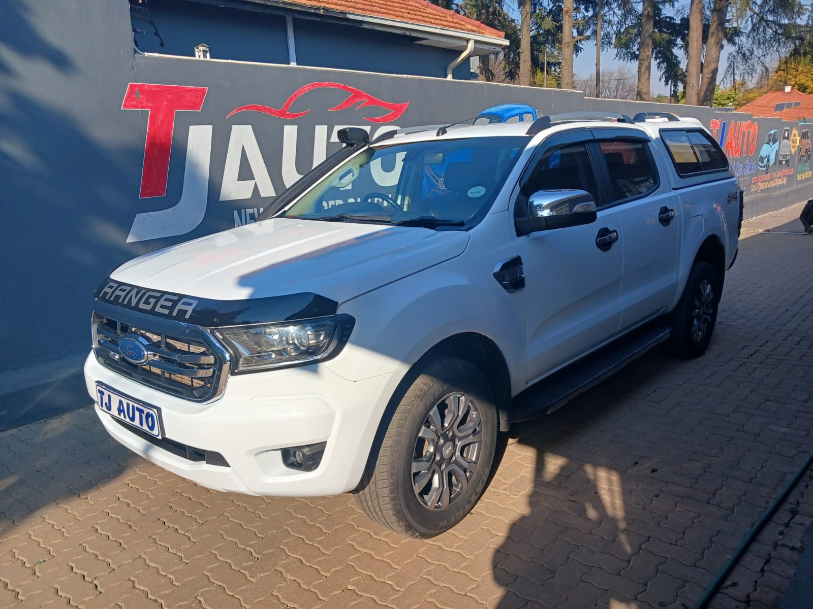 Read more about the article Ford Ranger 3.2 TDCi XLT 4×4 Auto Double-Cab