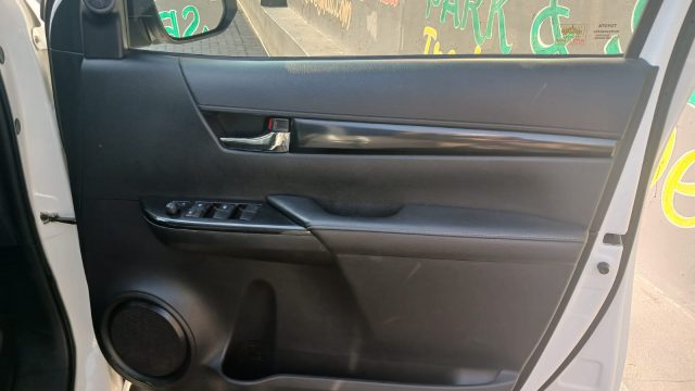u11