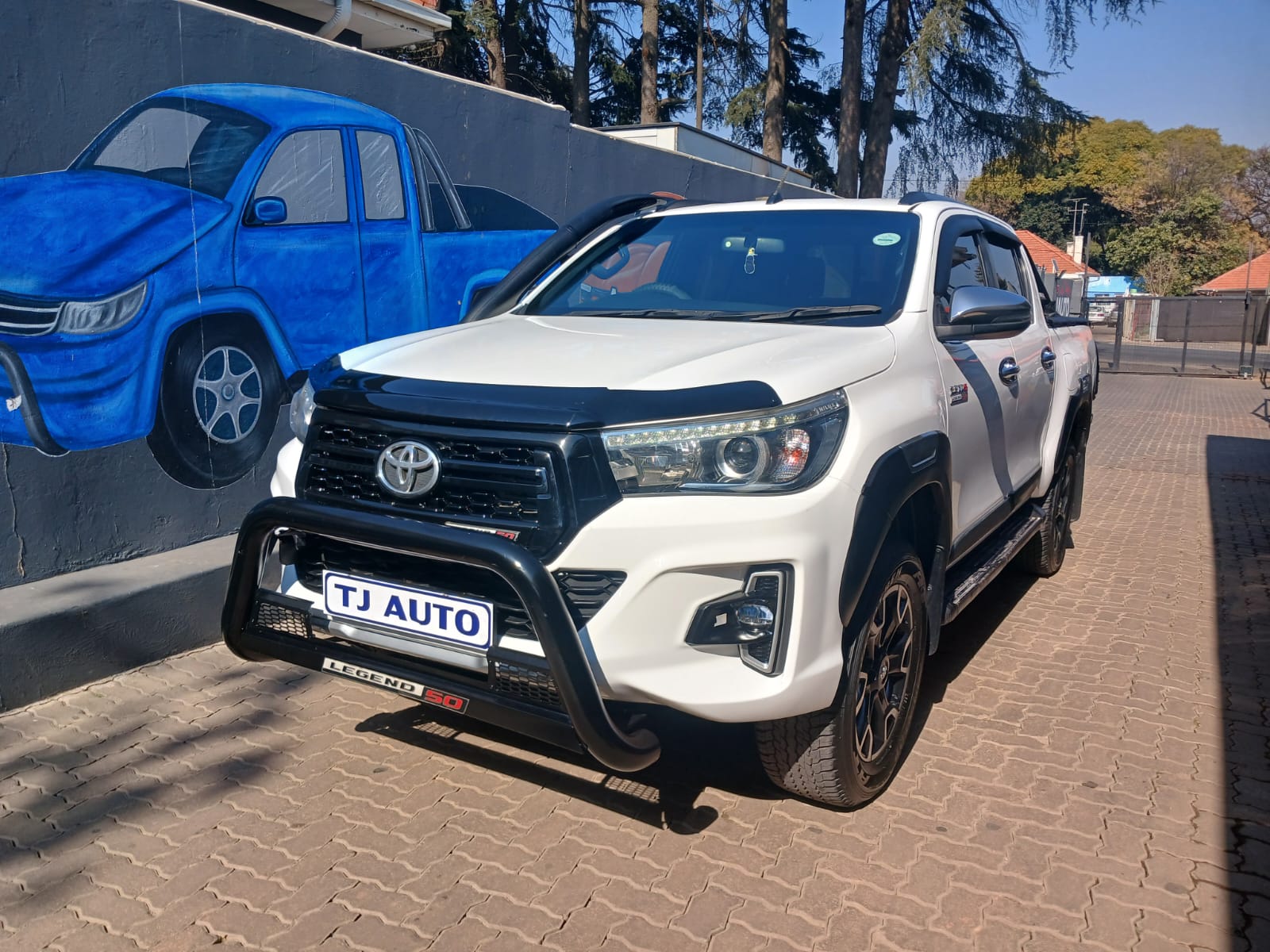 Read more about the article 2020 Toyota Hilux 2.8GD-6 Double Cab Legend 50 Auto