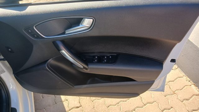 i12