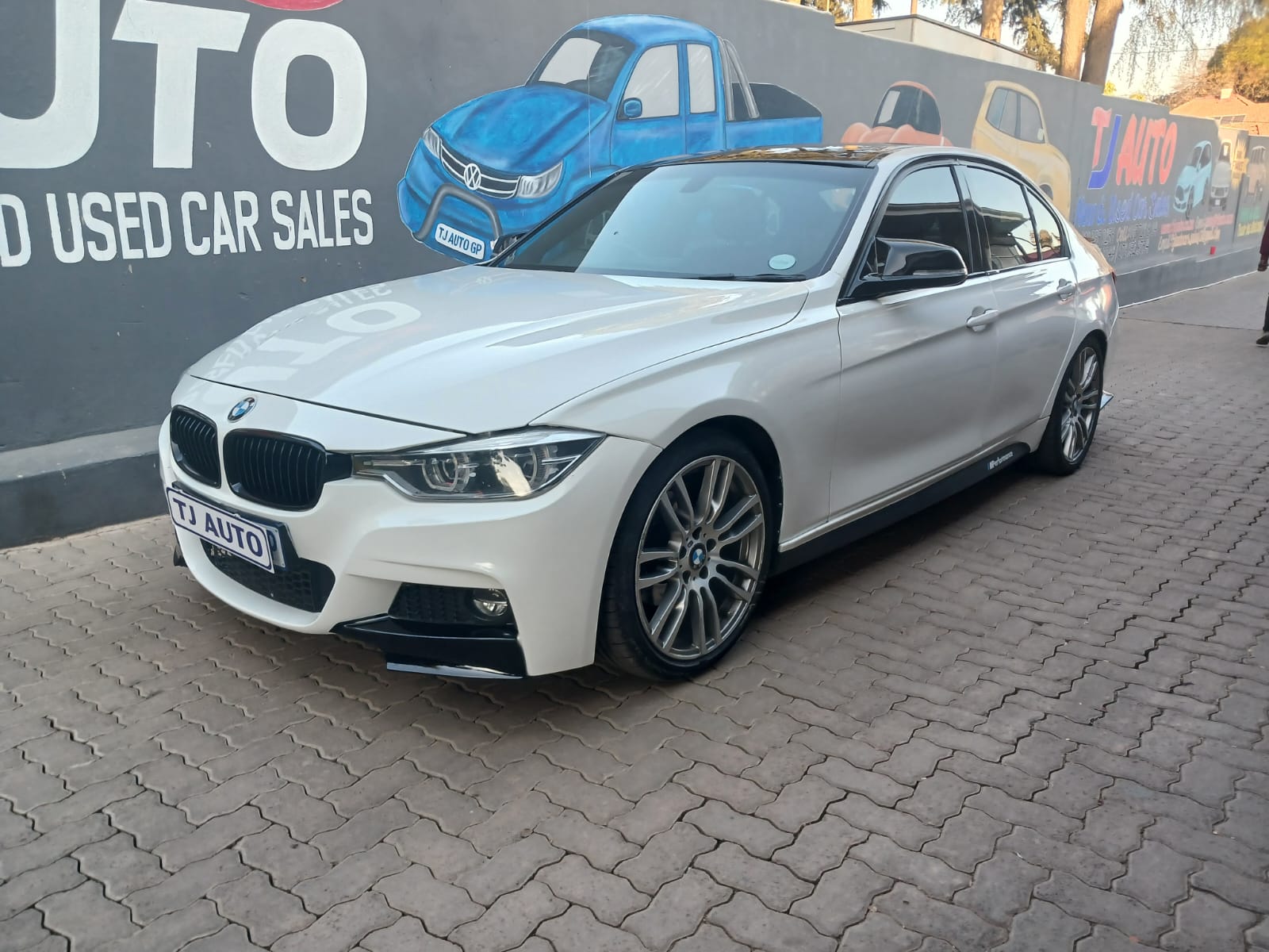 Read more about the article 2017 BMW 3 Series 320d M Sport Auto