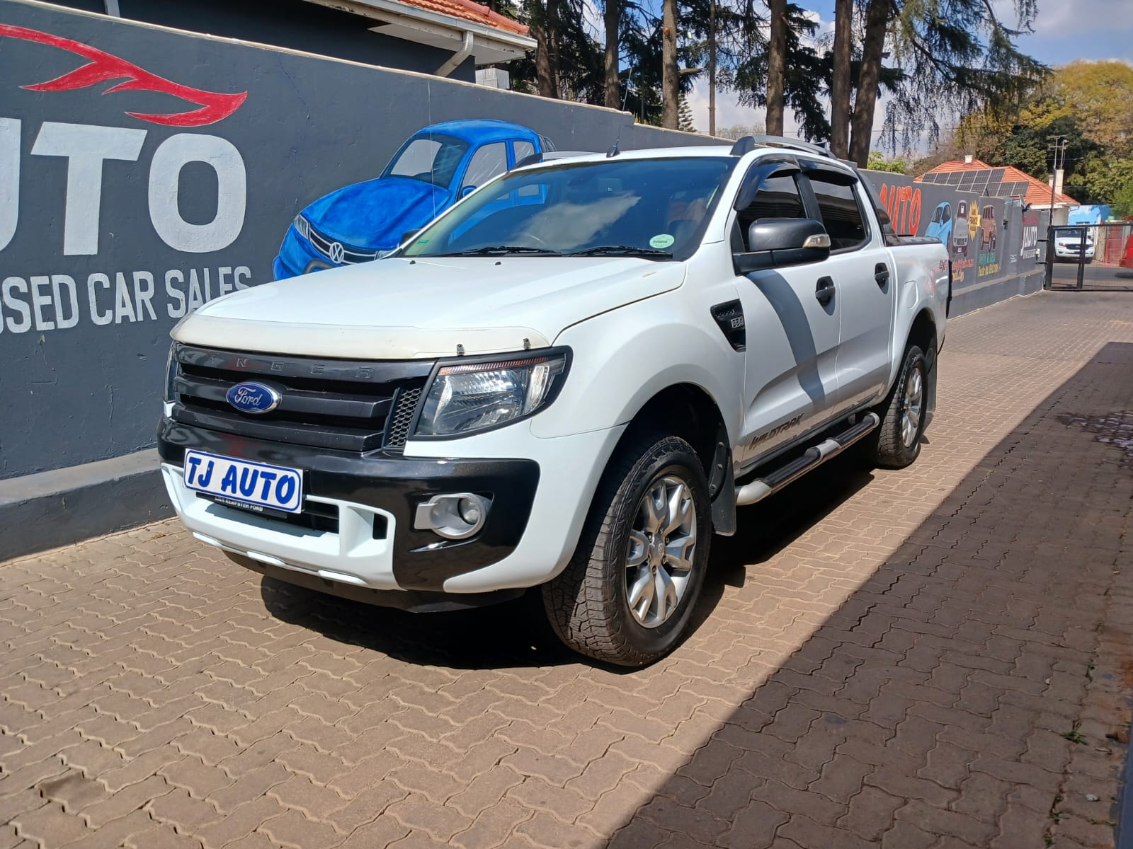 Read more about the article 2014 Ford Ranger 3.2 TDCi Wildtrak 4×4 Auto Double-Cab