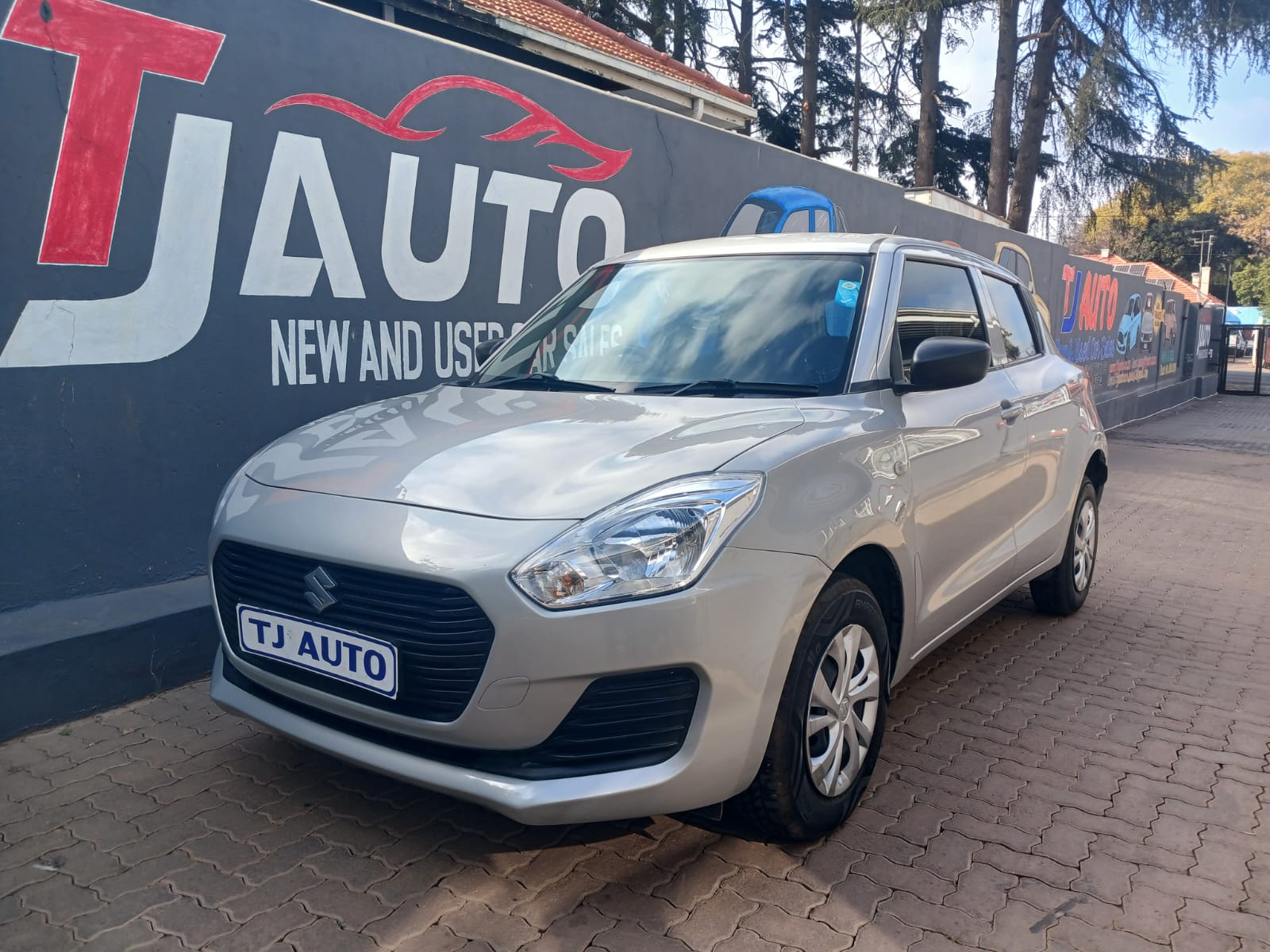 Read more about the article 2019 Suzuki Swift 1.2 GL