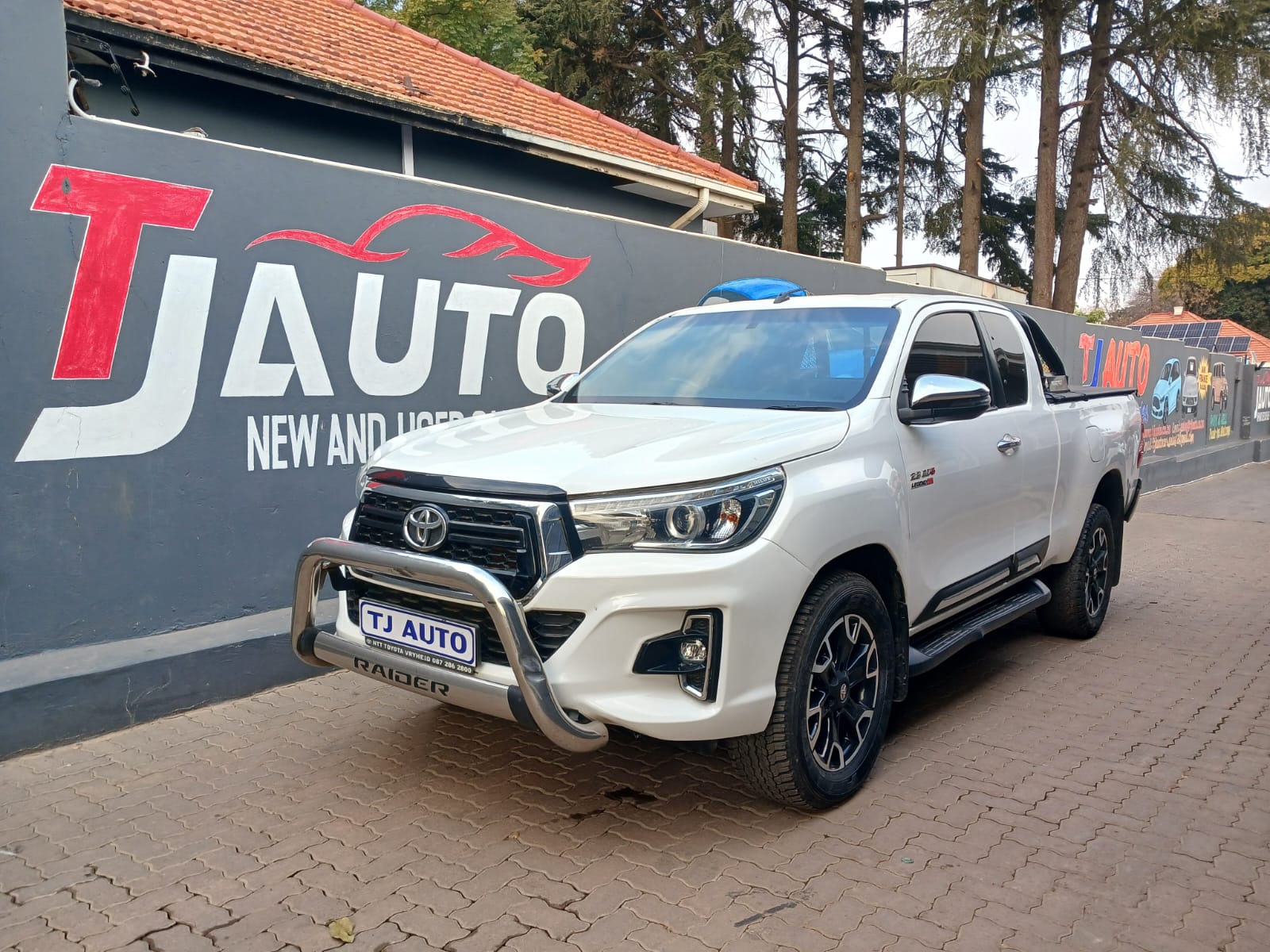 Read more about the article 2018 Toyota Hilux 2.8GD-6 Double Cab Raider Dakar Auto