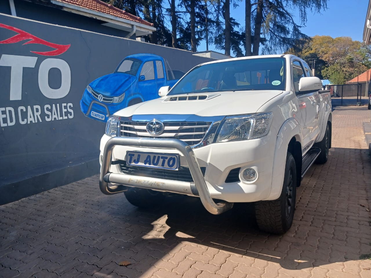 Read more about the article 2014 Toyota Hilux 3.0 D-4D Raider Xtra-Cab 4×4
