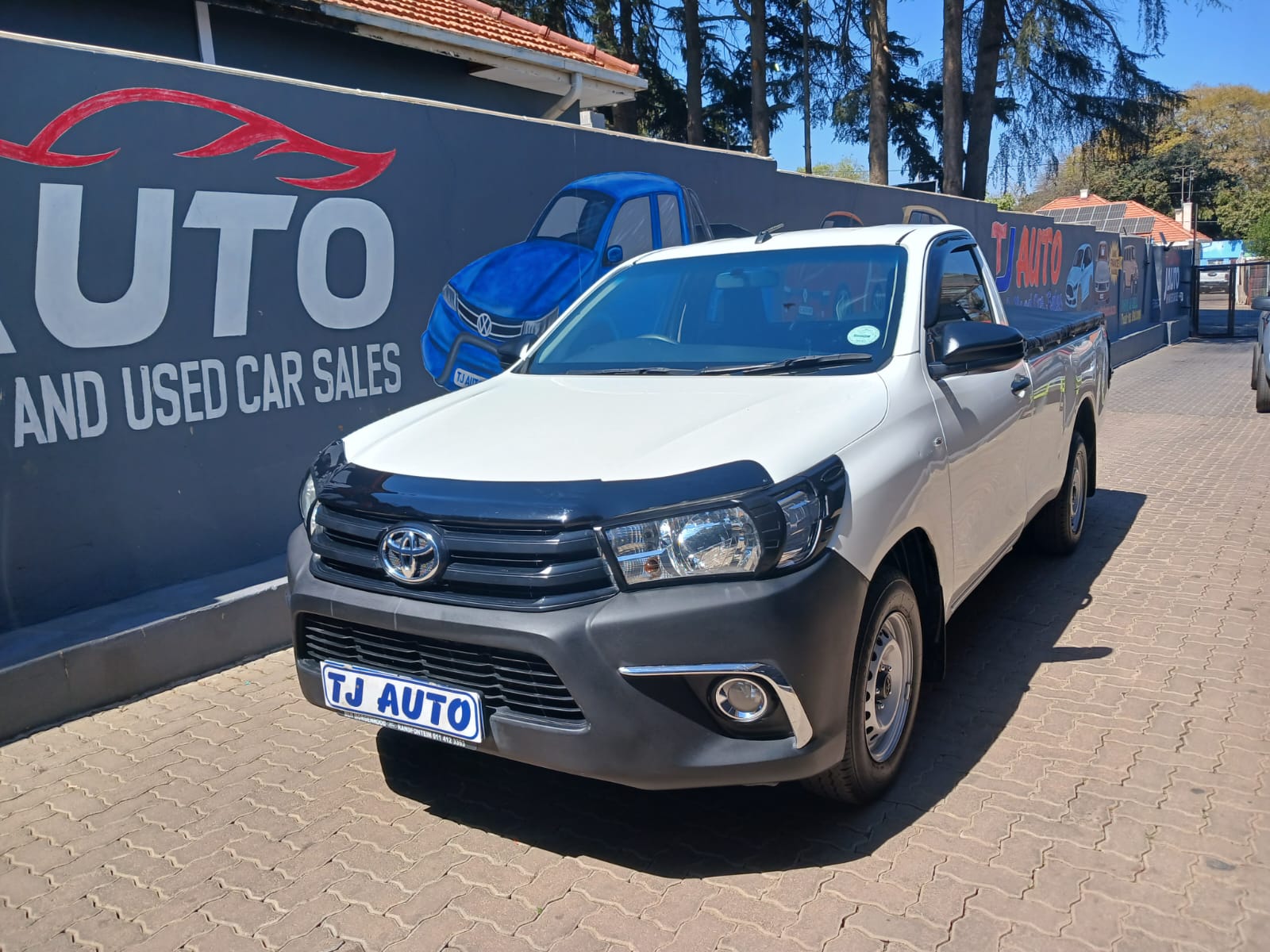 Read more about the article 2022 Toyota Hilux 2.0 VVTi Single-Cab