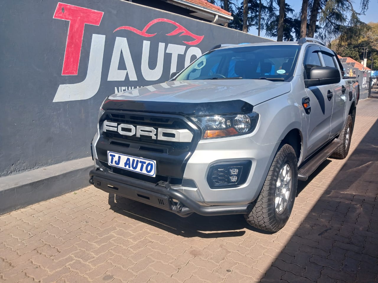 Read more about the article 2020 Ford Ranger 2.2 TDCi XL Auto Double-Cab