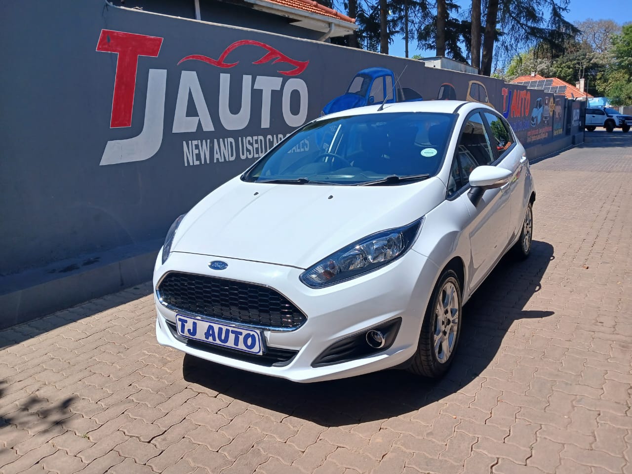 Read more about the article 2015 Ford Fiesta 1.0 EcoBoost Trend 5-dr Auto