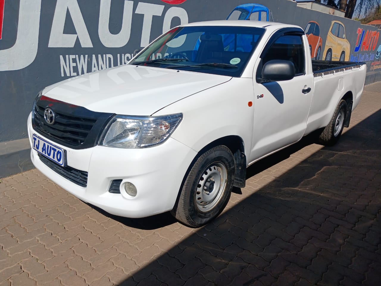 Read more about the article 2012 Toyota Hilux 2.5D-4D S