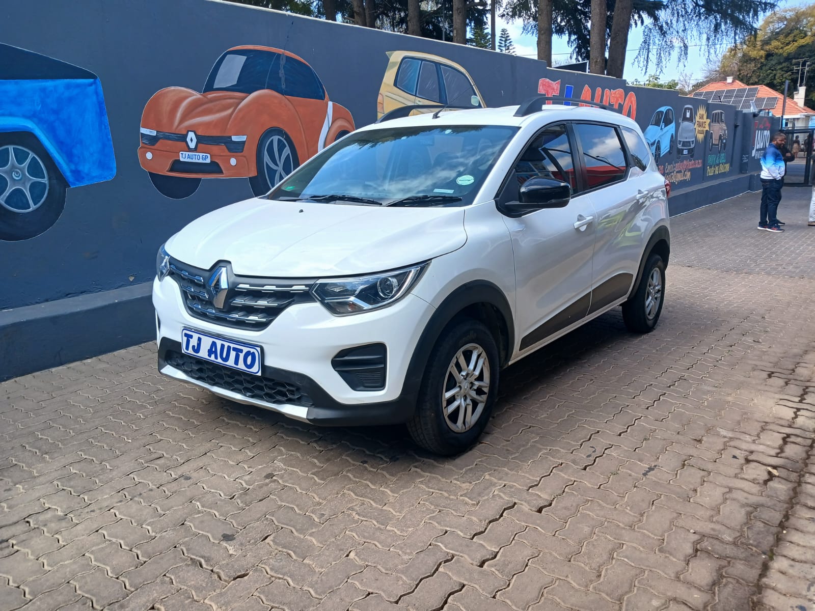 Read more about the article 2021 Renault Triber 1.0 Dynamique