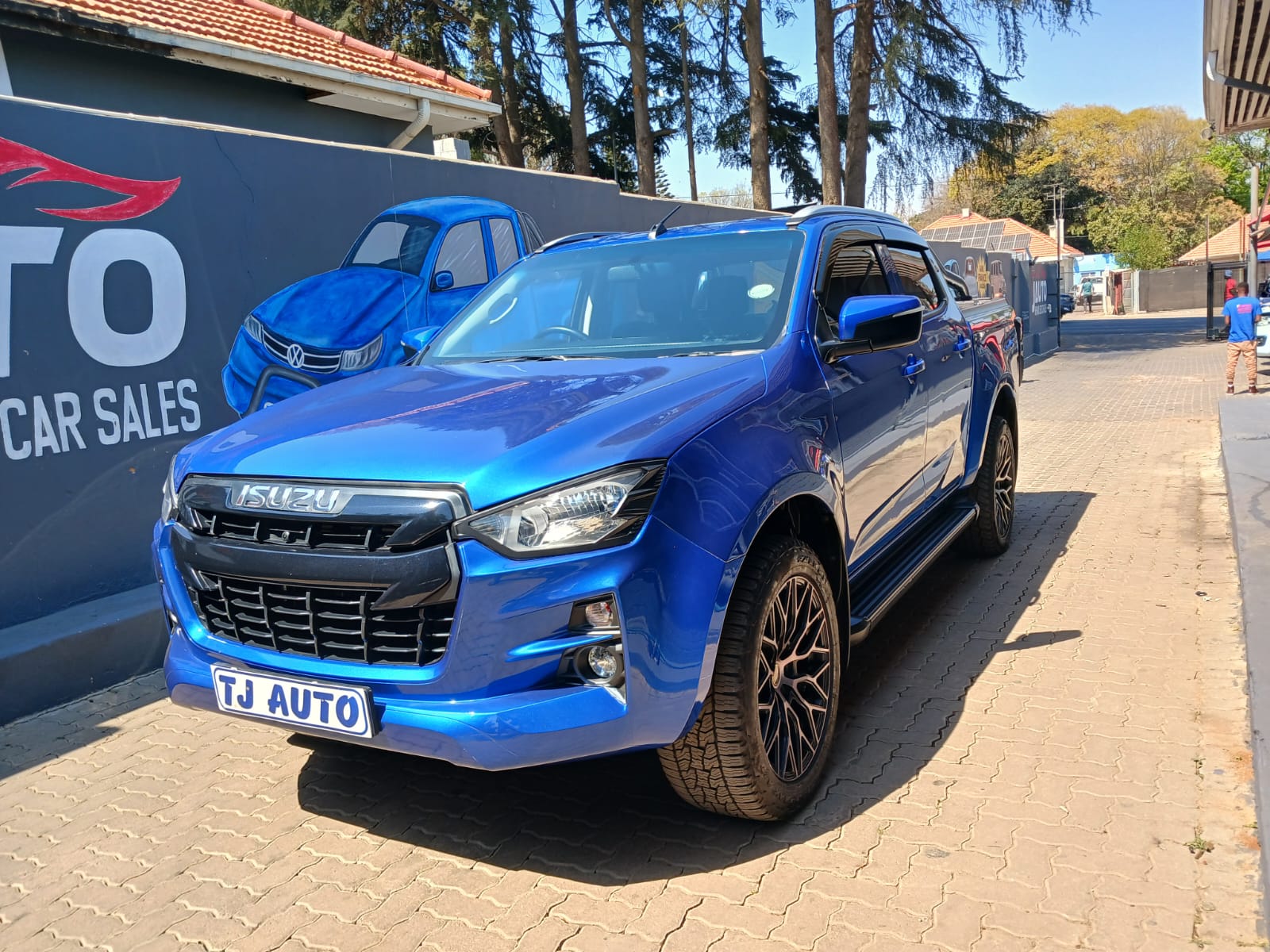 Read more about the article 2022 Isuzu D-Max 1.9 DDI HR LS Double-Cab