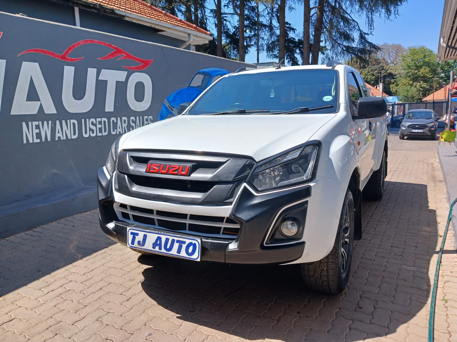 Read more about the article 2020 Isuzu D-Max 250 HO Hi-Rider Extended Cab