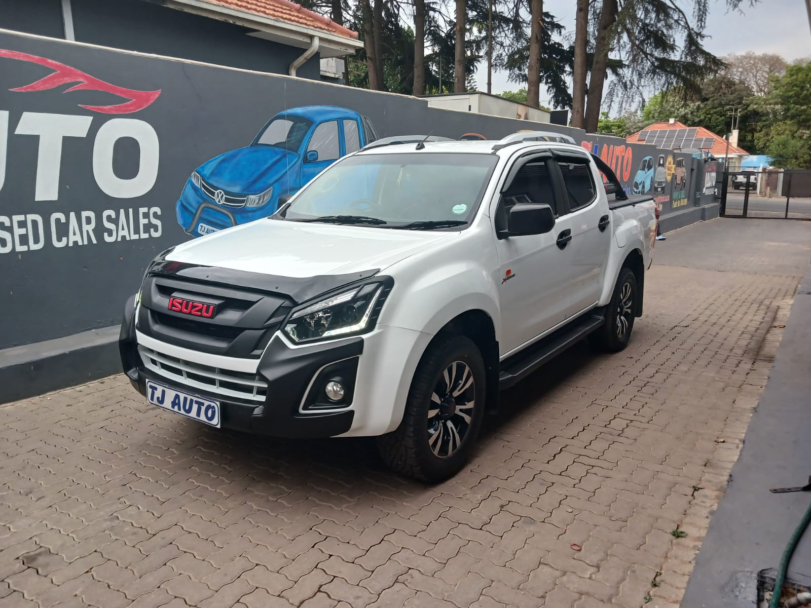 Read more about the article 2021 Isuzu D-Max 250 Double Cab X-Rider Auto