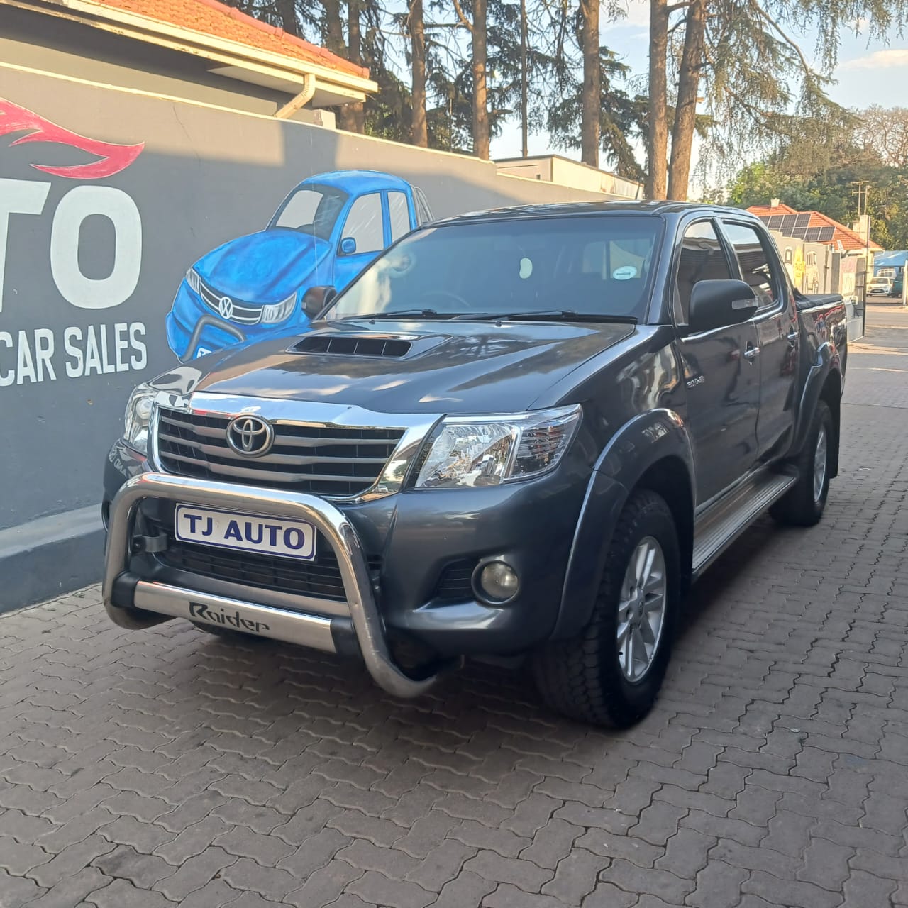 Read more about the article 2012 Toyota Hilux 3.0D-4D Double Cab Raider
