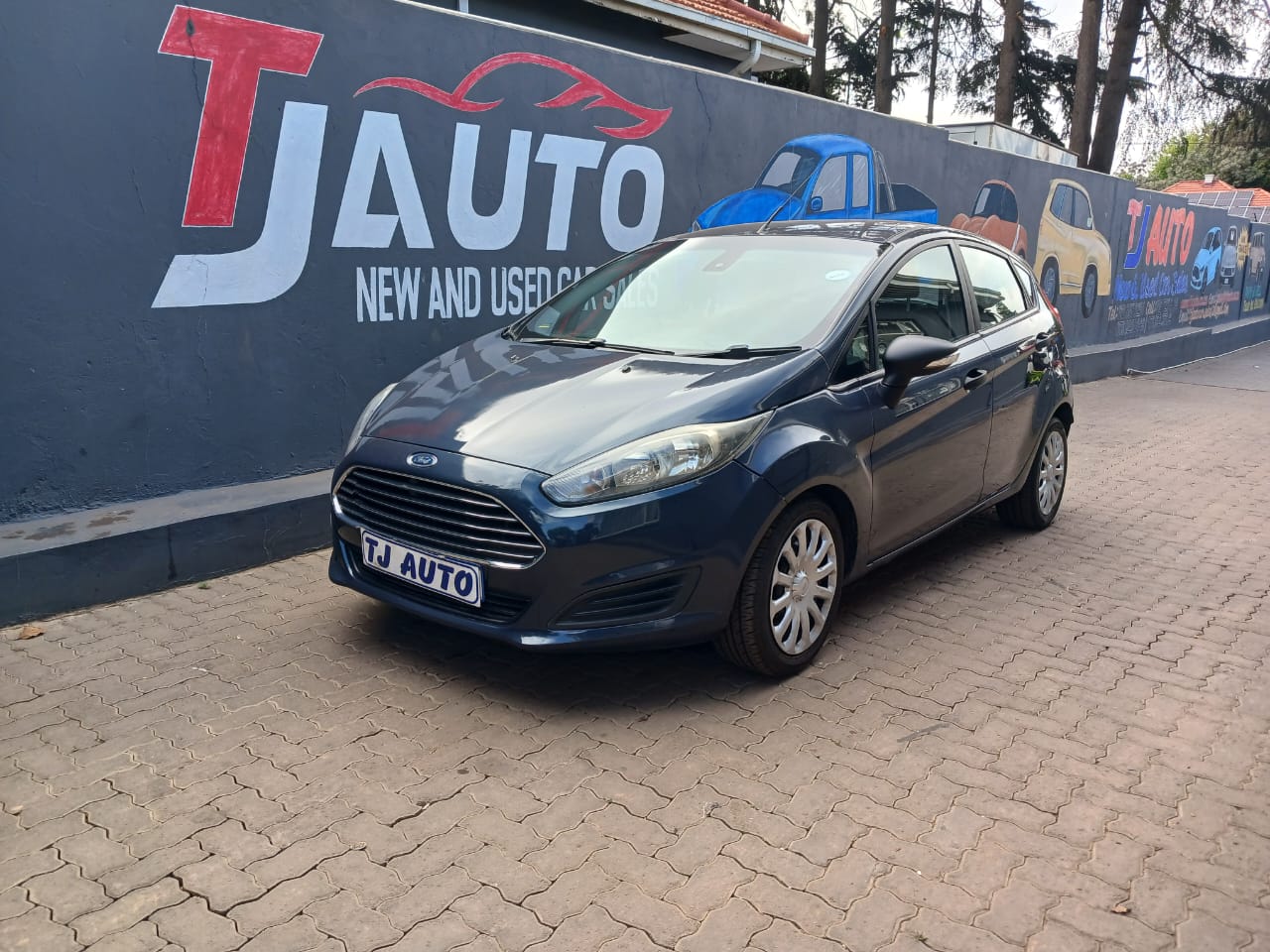 Read more about the article 2015 Ford Fiesta 1.4 Ambiente 5-dr