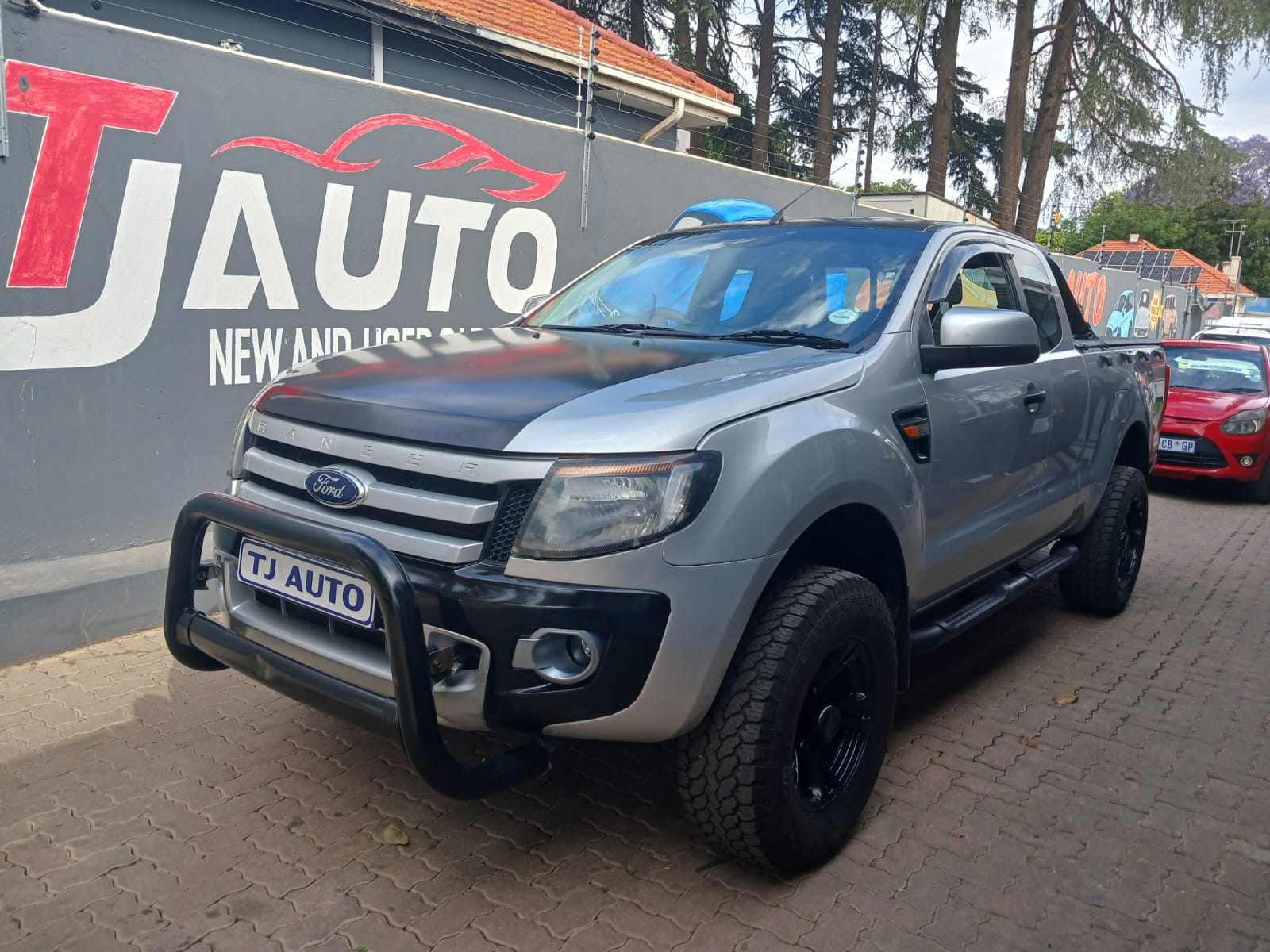 Read more about the article 2013 Ford Ranger 2.2 TDCi XLS Supercab