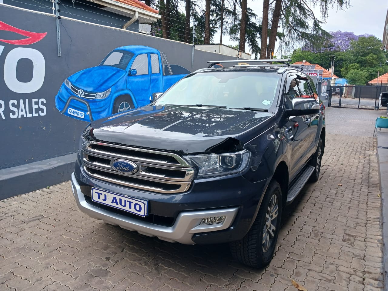 Read more about the article 2017 Ford Everest 2.2 TDCi XLT Auto