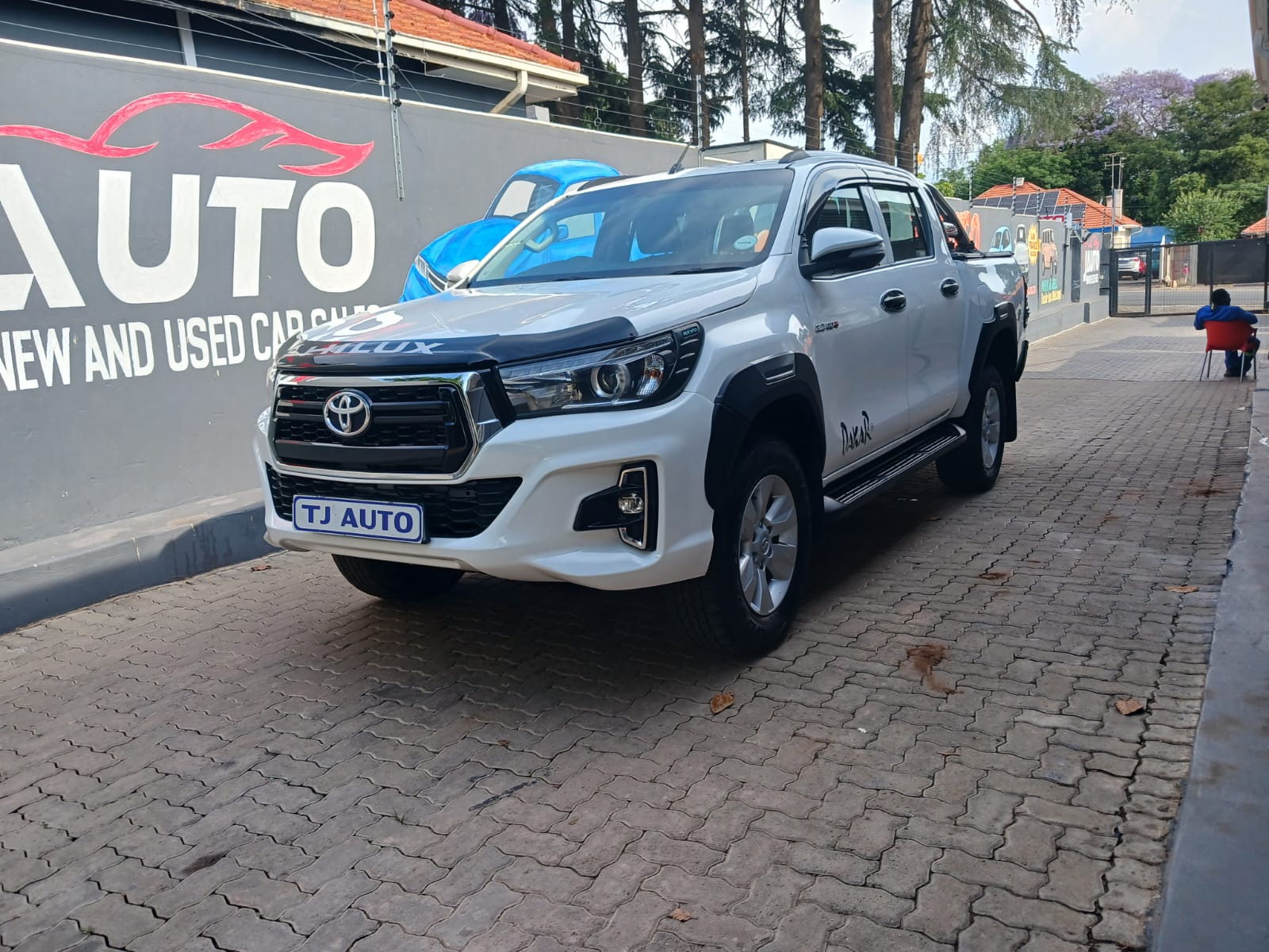 Read more about the article 2019 Toyota Hilux 2.4 GD-6 Raised Body SRX Auto Double-Cab