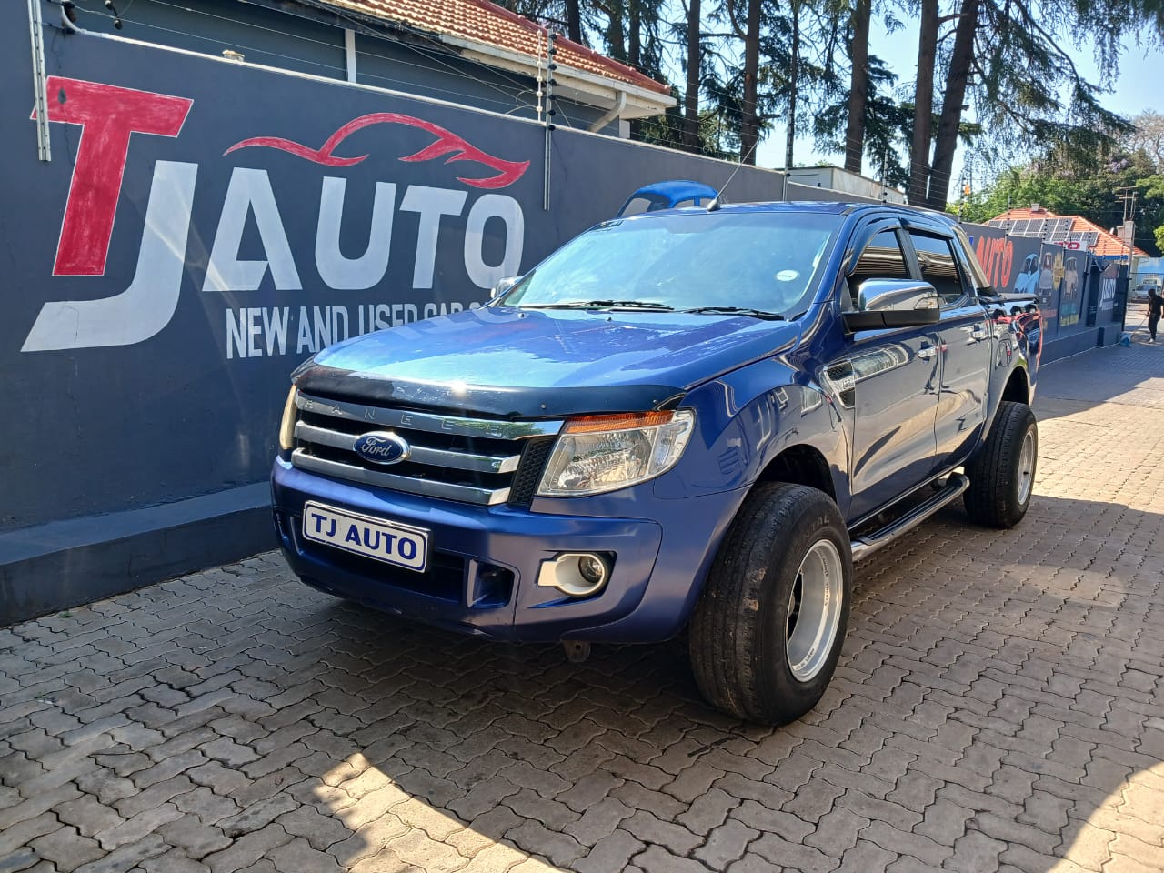 Read more about the article 2012 Ford Ranger 3.2 TDCi XLT Double-Cab