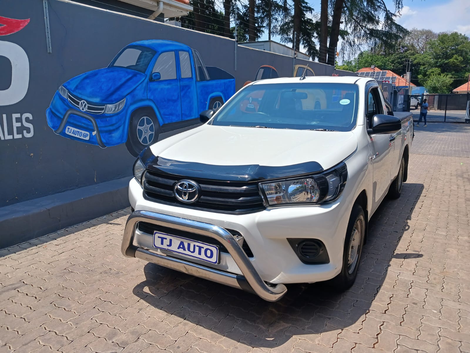 Read more about the article 2020 Toyota Hilux 2.4 GD Single-Cab