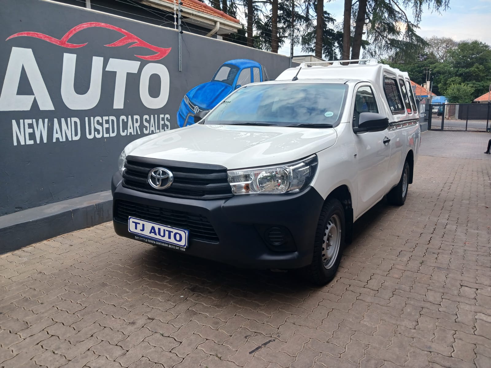 Read more about the article 2020Toyota Hilux 2.4GD S (Aircon)
