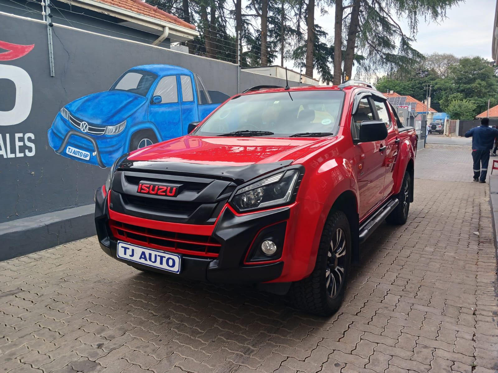 Read more about the article 2017 Isuzu KB 250D-Teq Double Cab X-Rider