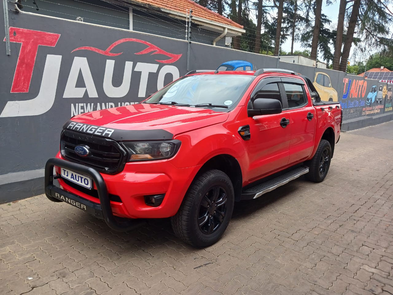 Read more about the article 2017 Ford Ranger 2.2TDCi Double Cab Hi-Rider XL