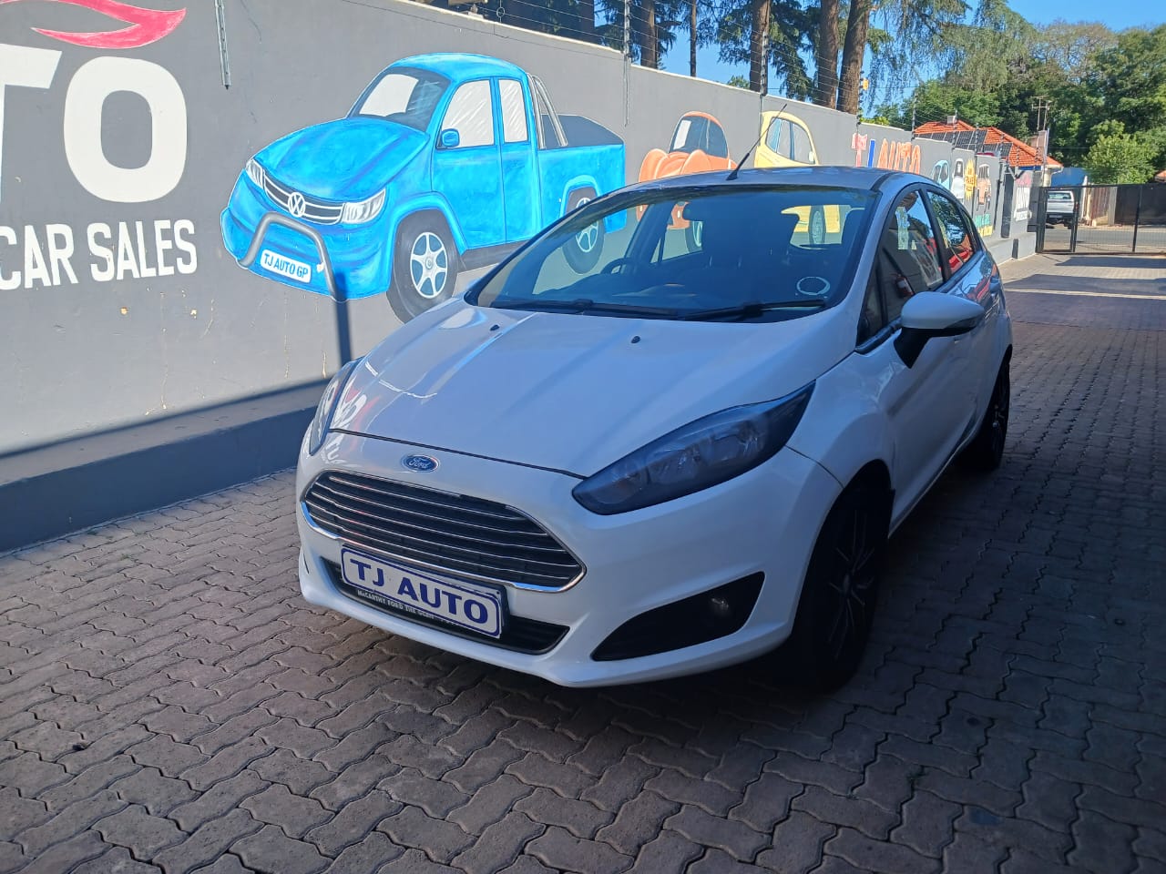 Read more about the article 2017 Ford Fiesta 1.4 Ambiente 5-dr