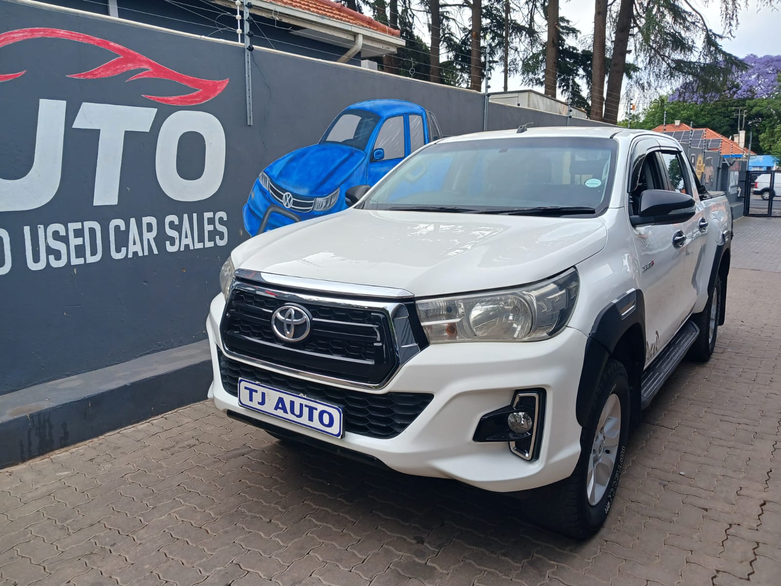 Read more about the article 2017 Toyota Hilux 2.4 GD-6 SRX 4×4 Double-Cab