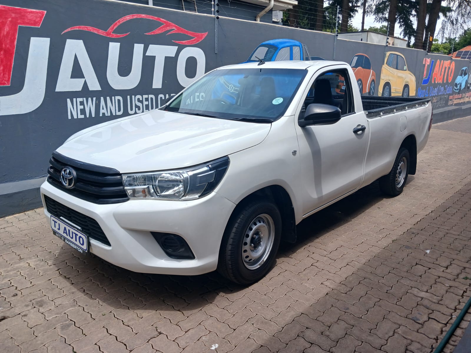 Read more about the article 2021 Toyota Hilux 2.0 VVTi Single-Cab