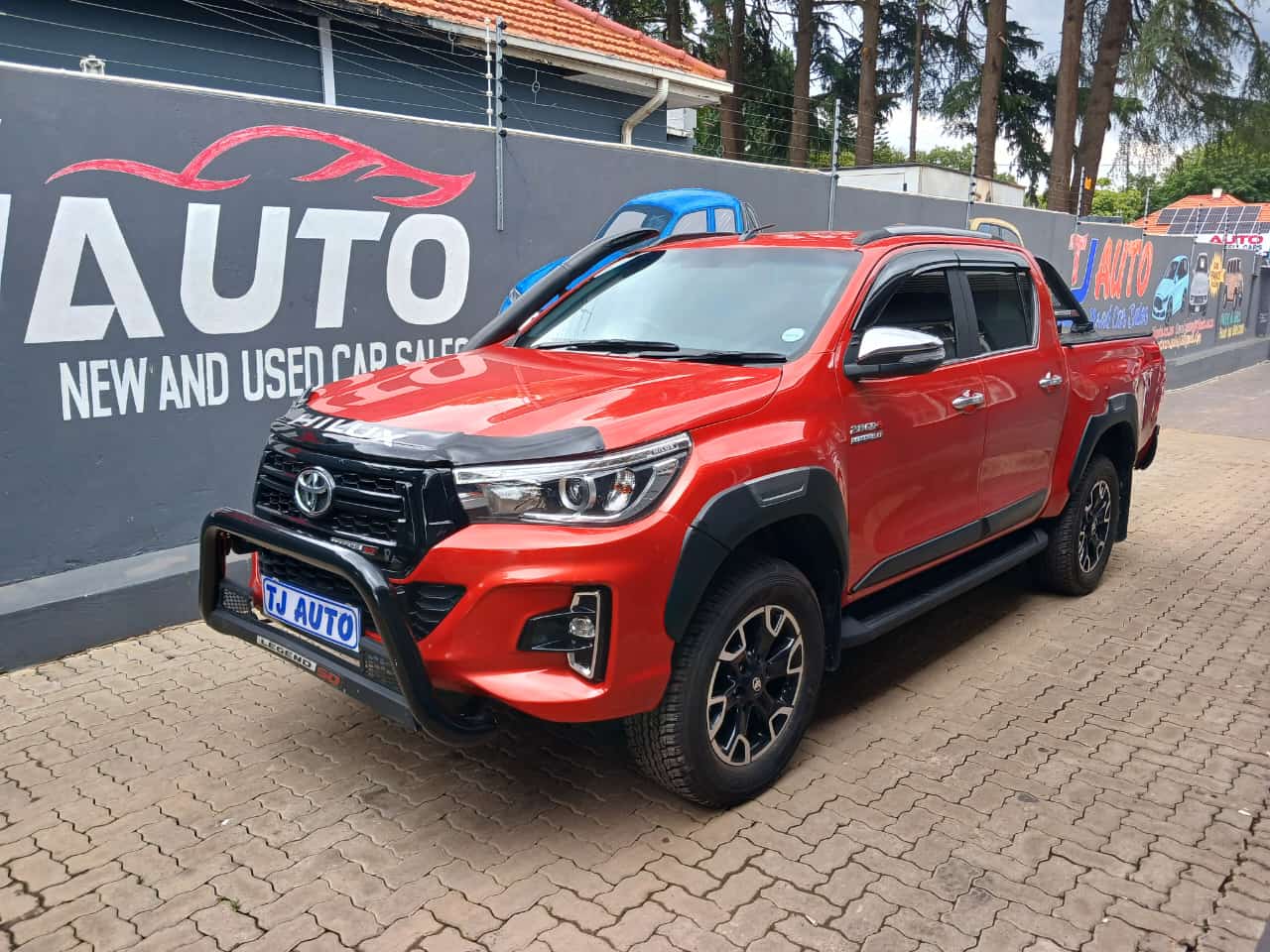 Read more about the article 2020 TOYOTA HILUX 2.8GD-6 DOUBLE CAB LEGEND 50