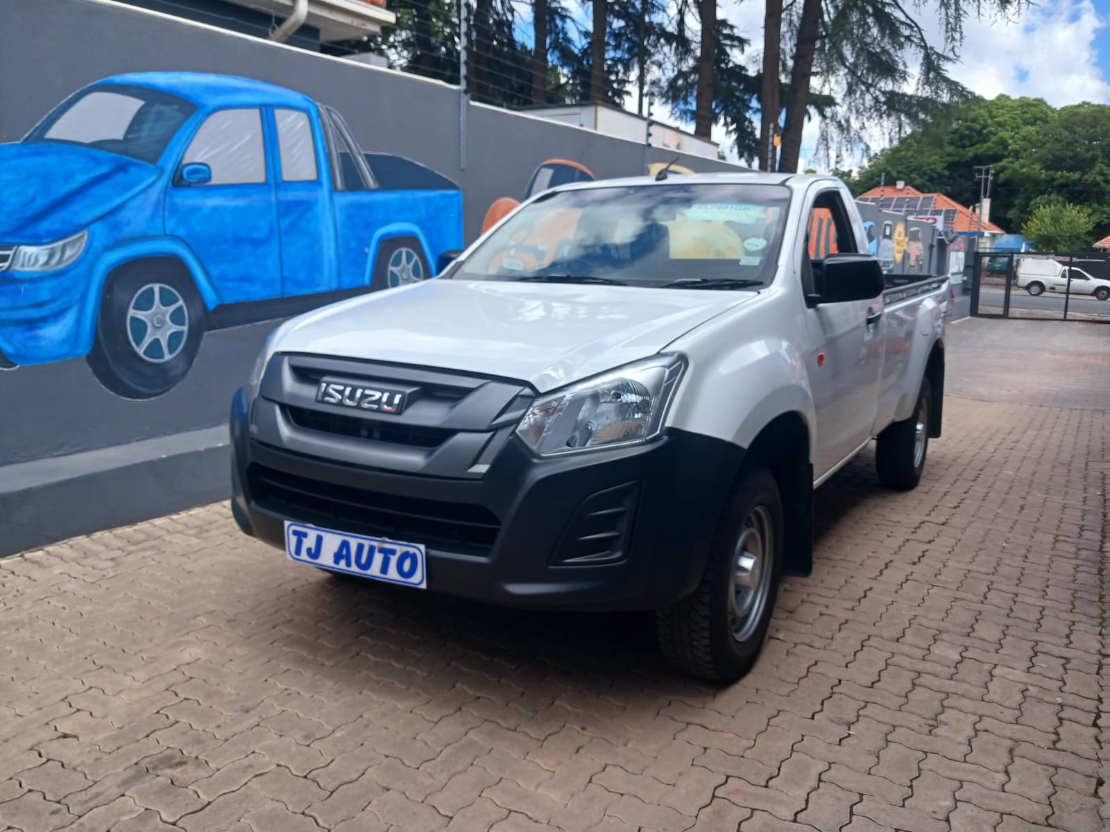 Read more about the article 2019 ISUZU D-MAX 250 FLEETSIDE