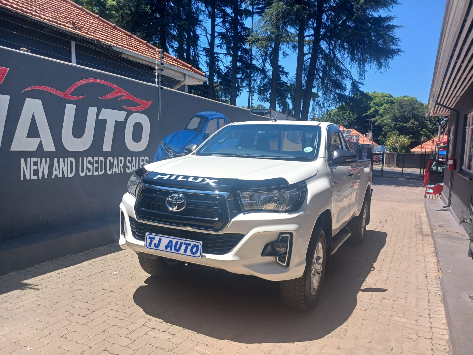 Read more about the article 2018 TOYOTA HILUX 2.4GD-6 SRX 4X2