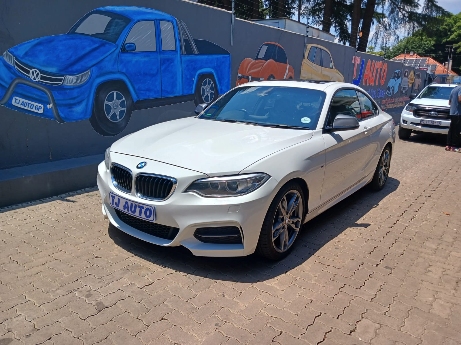 Read more about the article 2014 BMW 2 SERIES M235i COUPE AUTO