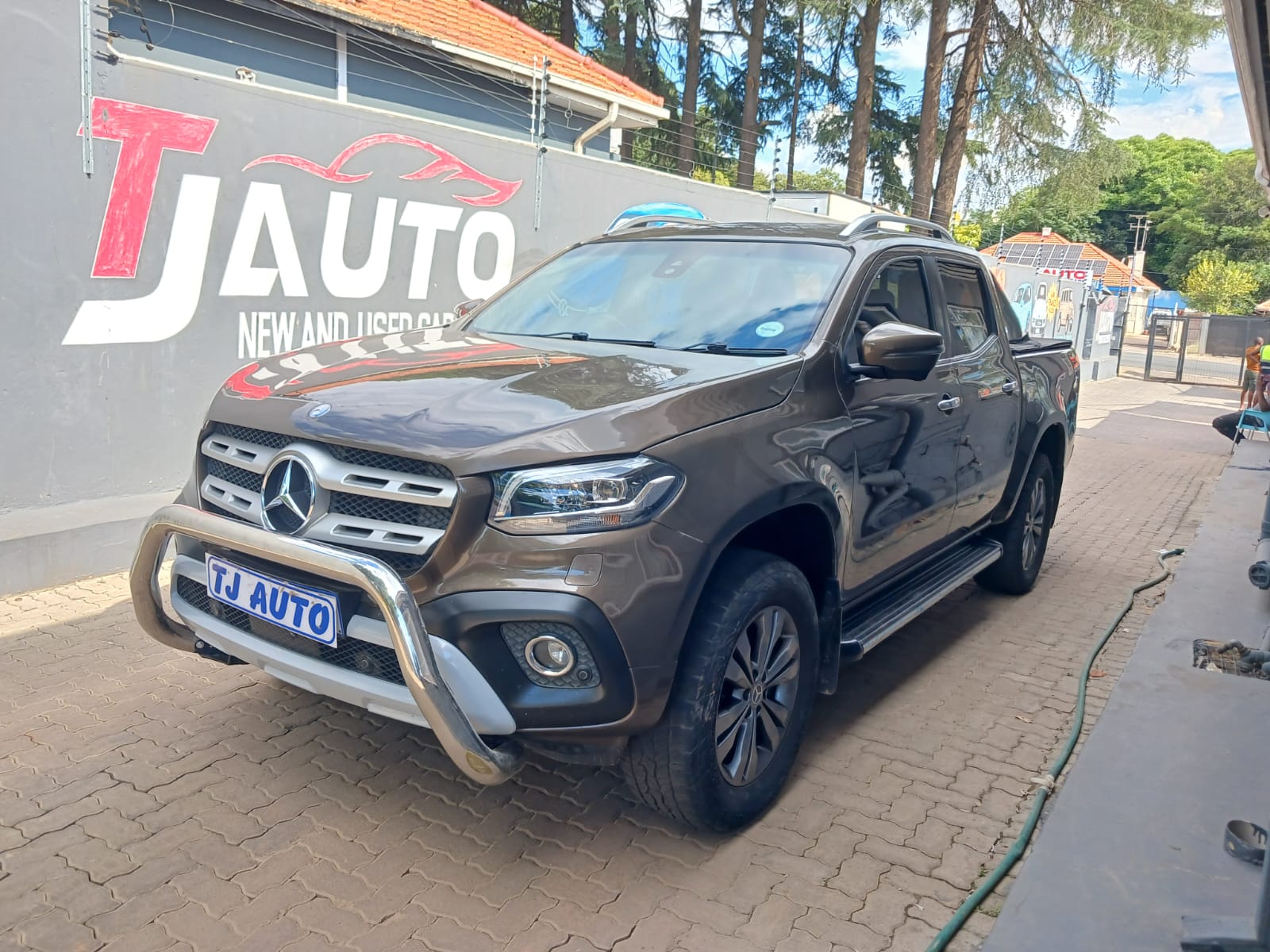 Read more about the article 2019 MERCEDES BENZ x250d 4MATIC DOUBLE CAB 4×4