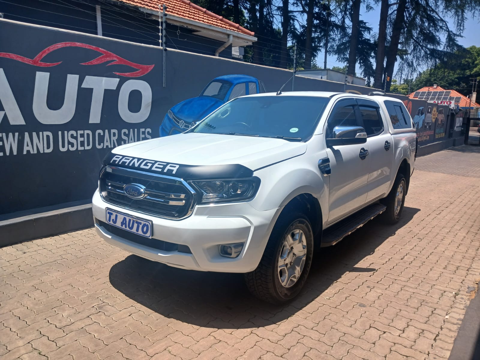Read more about the article 2017 FORD RANGER 2.2TDCi DOUBLE CAB HI-RIDER XLT AUTO 4X2