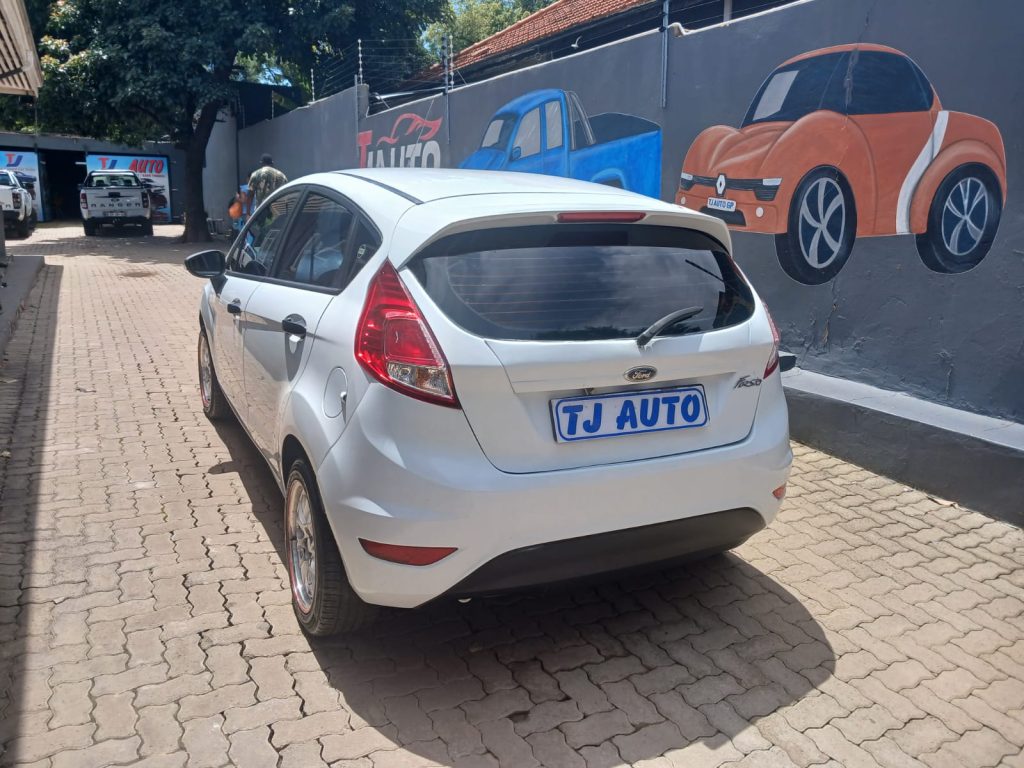 WhatsApp-Image-2025-02-24-at-14.28.38