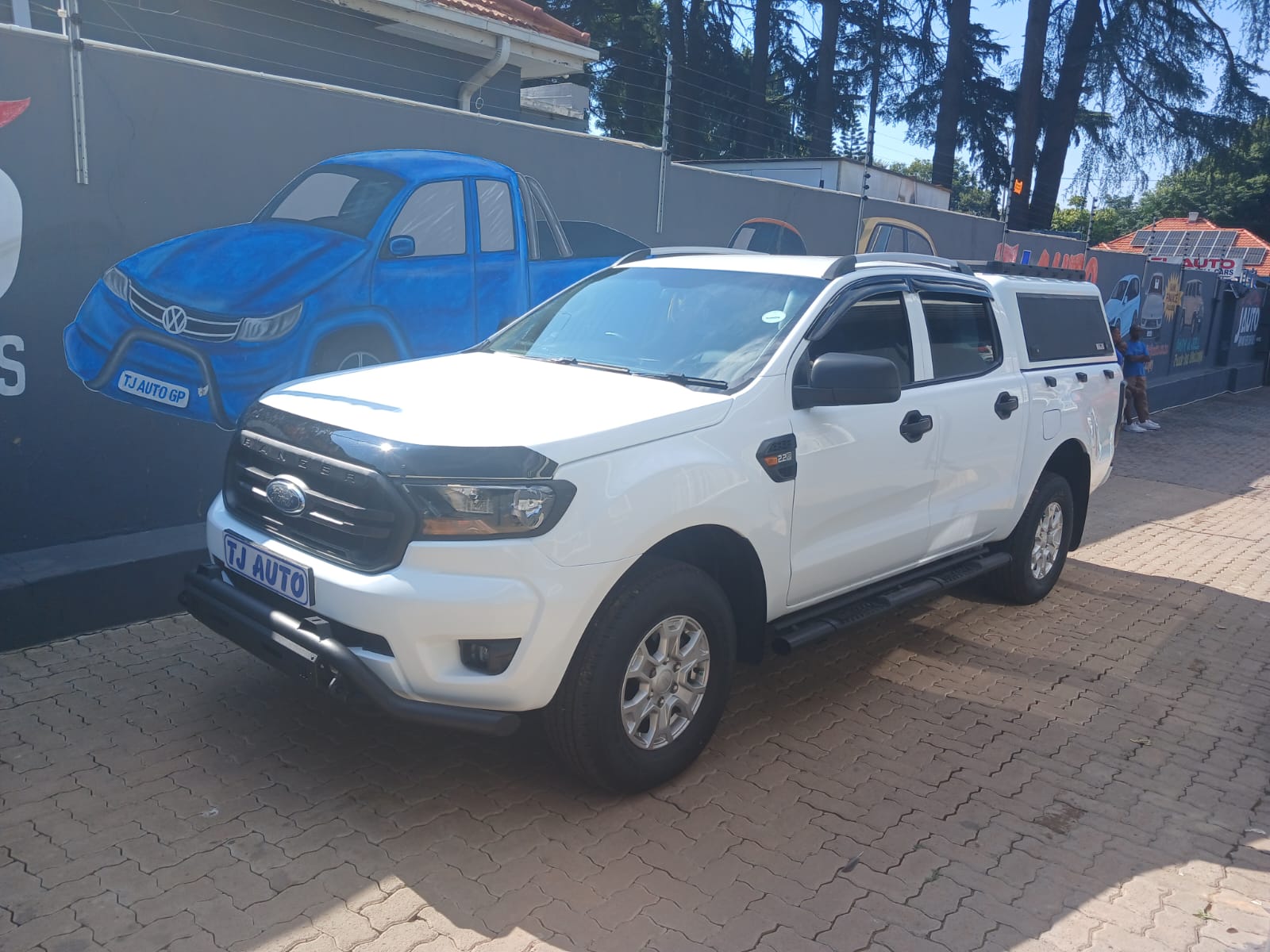 Read more about the article 2022 FORD RANGER 2.2TDCi DOUBLE CAB HI-RIDER XL