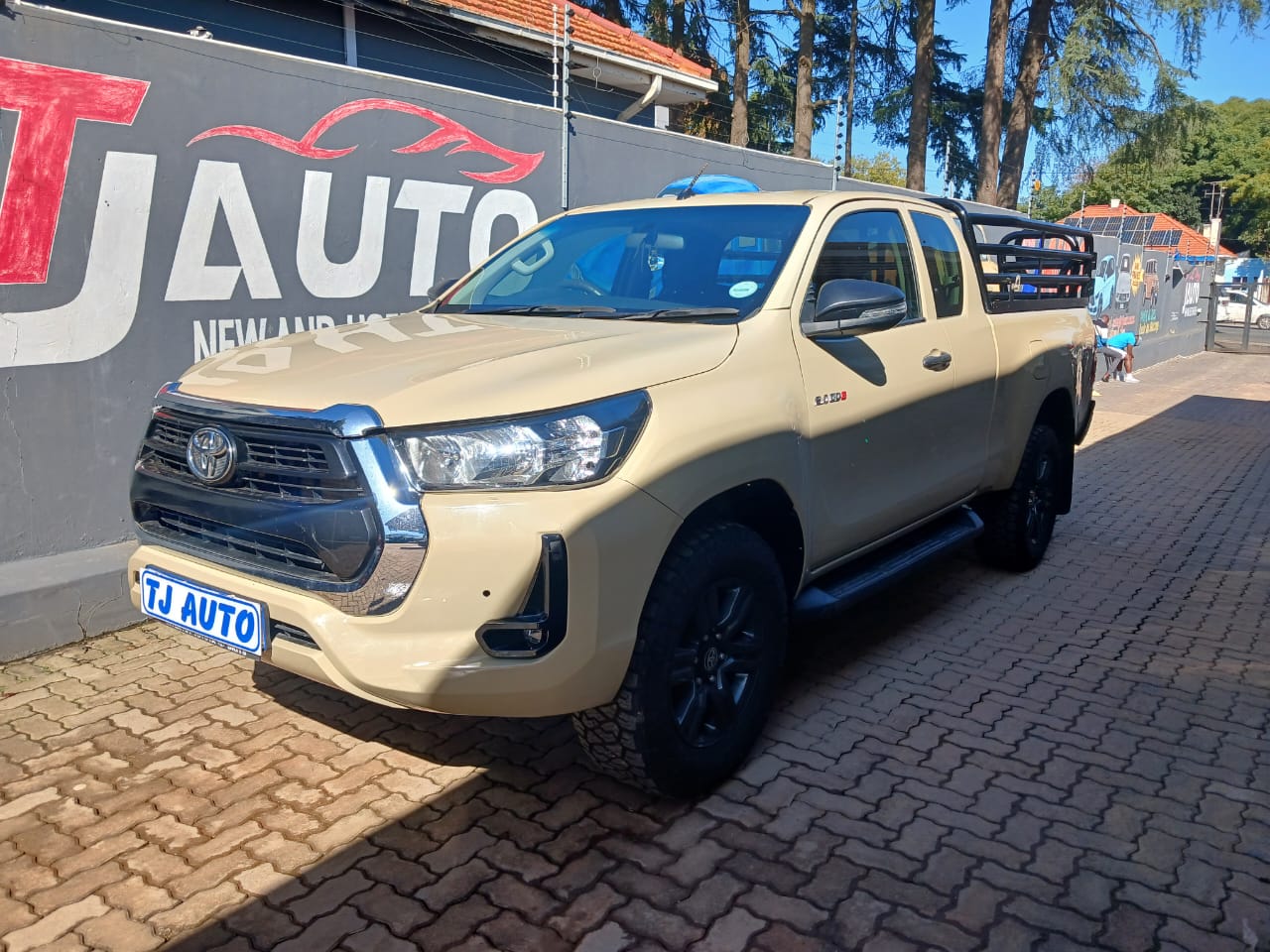 Read more about the article 2021 TOYOTA HILUX 2.4GD-6 Xtra CAB RAIDER