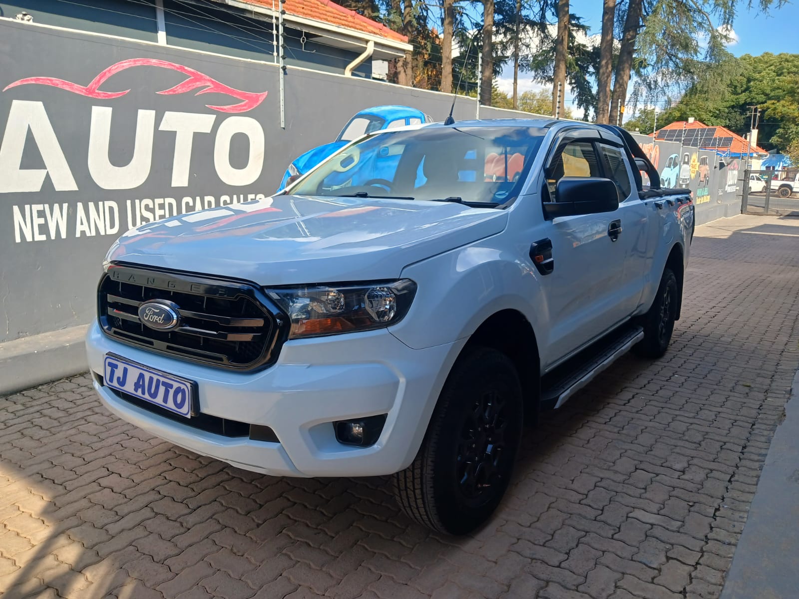 Read more about the article 2017 FORD RANGER 2.2TDCi SUPERCAB HI-RIDER XL