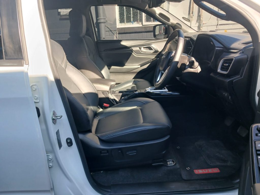 WhatsApp-Image-2025-05-08-at-09.53.33-1